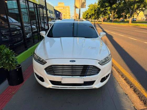 FORD FUSION 2.0 TITANIUM AWD 16V GASOLINA 4P AUTOMÁTICO FORD FUSION 2.0 TITANIUM AWD 16V GASOLINA 4P AUTOMÁTICO